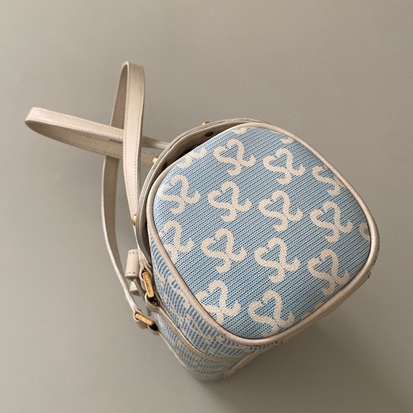 Cute Barrel Bag - Picture 2 of 7